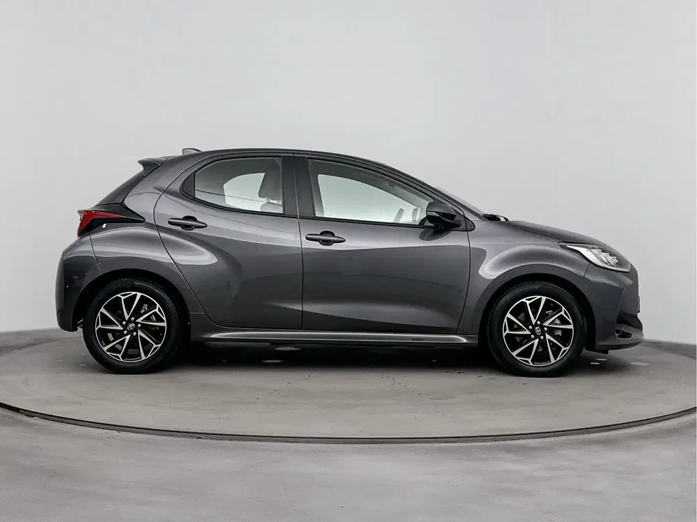 Toyota Yaris 1.5 Hybrid Dynamic uit 2023, foto 11