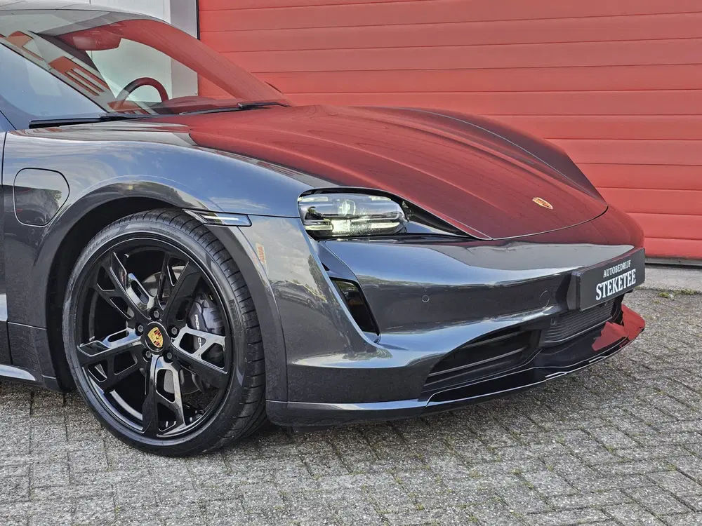 Porsche Taycan 4 uit 2021, foto 7