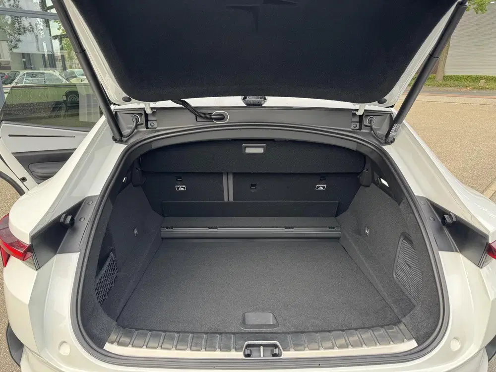 Polestar 4 Long Range Dual motor 100 kWh uit 2026, foto 11