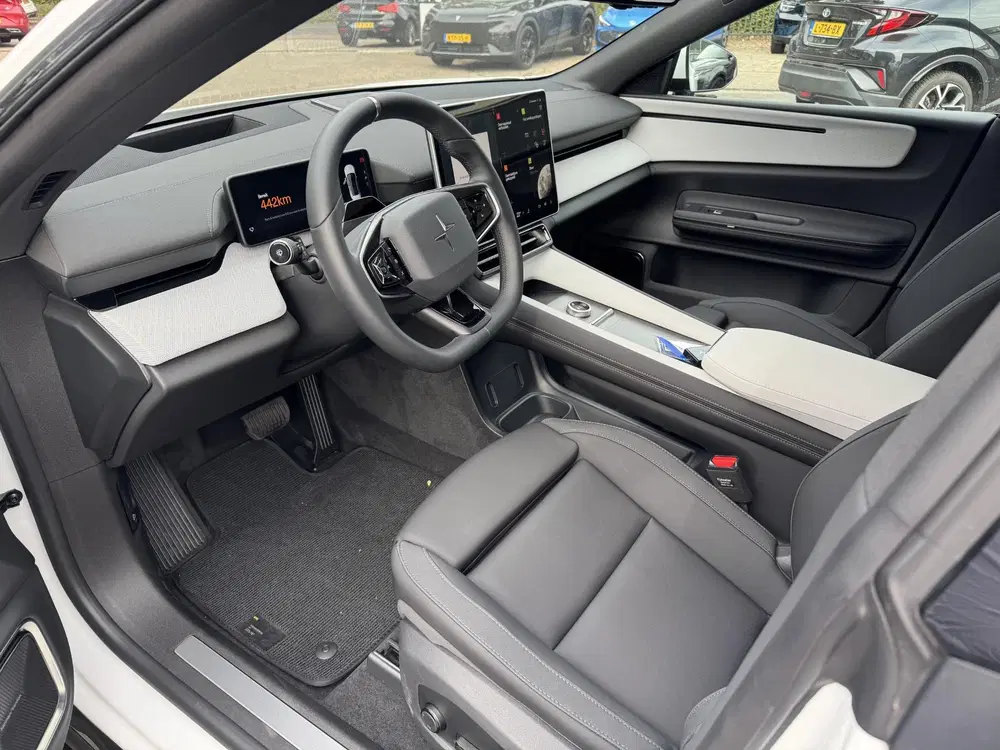 Polestar 4 Long Range Dual motor 100 kWh uit 2026, foto 12