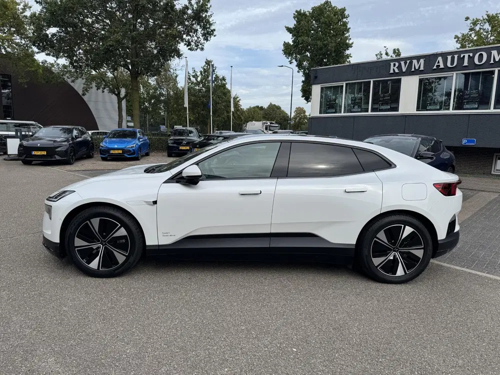 Polestar 4 Long Range Dual motor 100 kWh uit 2026, foto 2