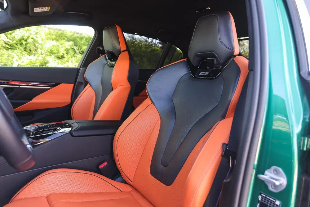 BMW M5 Automaat uit 2025, foto 12