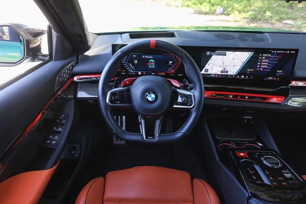 BMW M5 Automaat uit 2025, foto 3