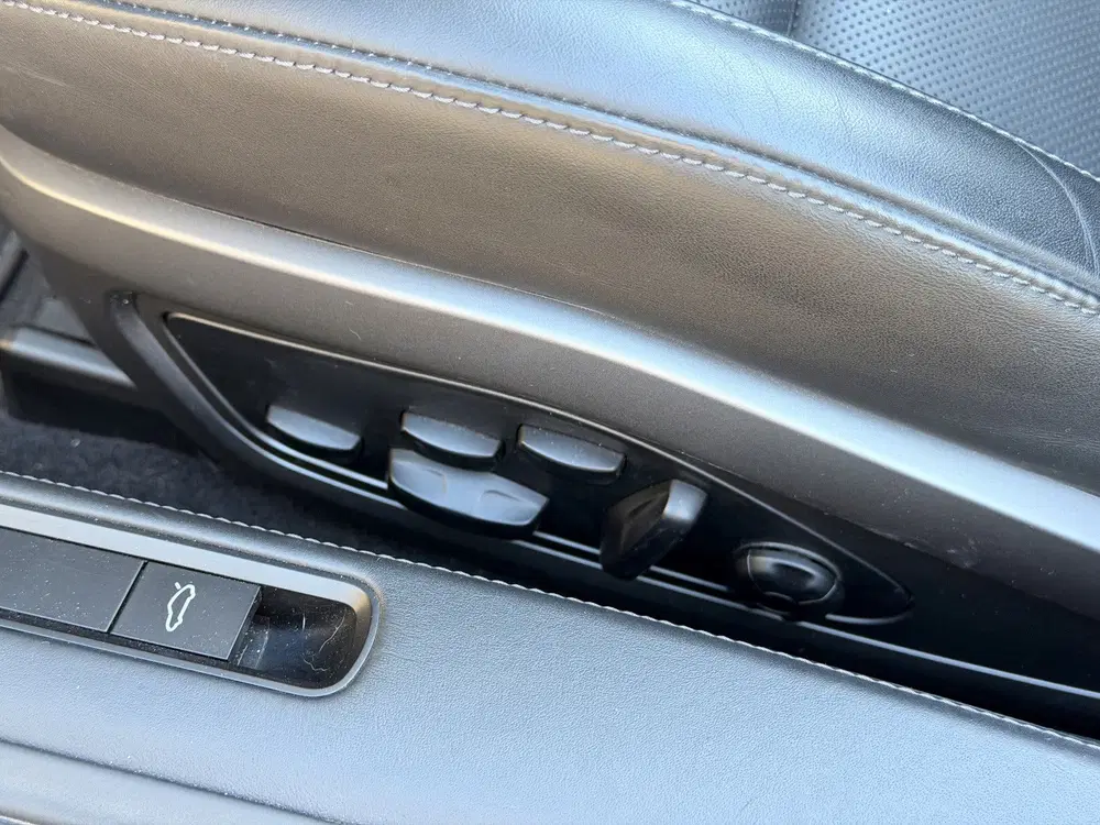 Porsche 911 3.8 Turbo S 992 uit 2021, foto 10