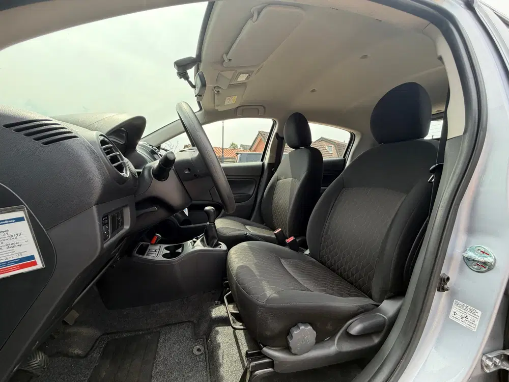 Mitsubishi Space Star Space Star 1.2 Connect+ (bj 2023) uit 2023, foto 2