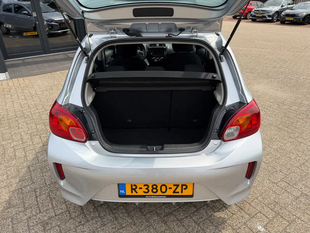 Mitsubishi Space Star Space Star 1.2 Connect+ (bj 2023) uit 2023, foto 6