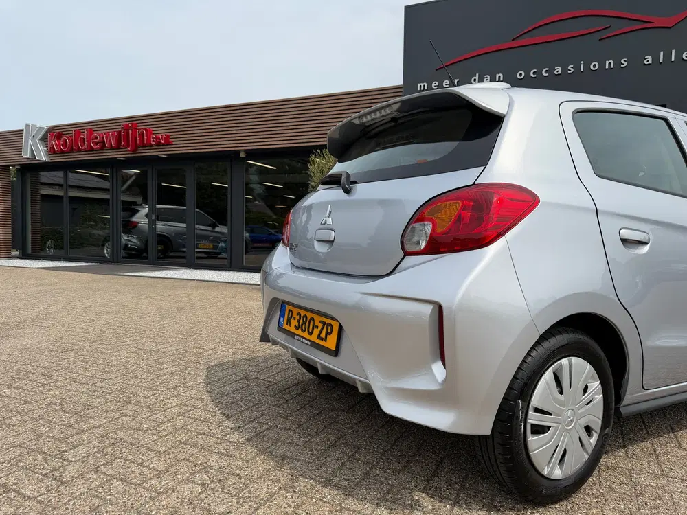Mitsubishi Space Star Space Star 1.2 Connect+ (bj 2023) uit 2023, foto 8