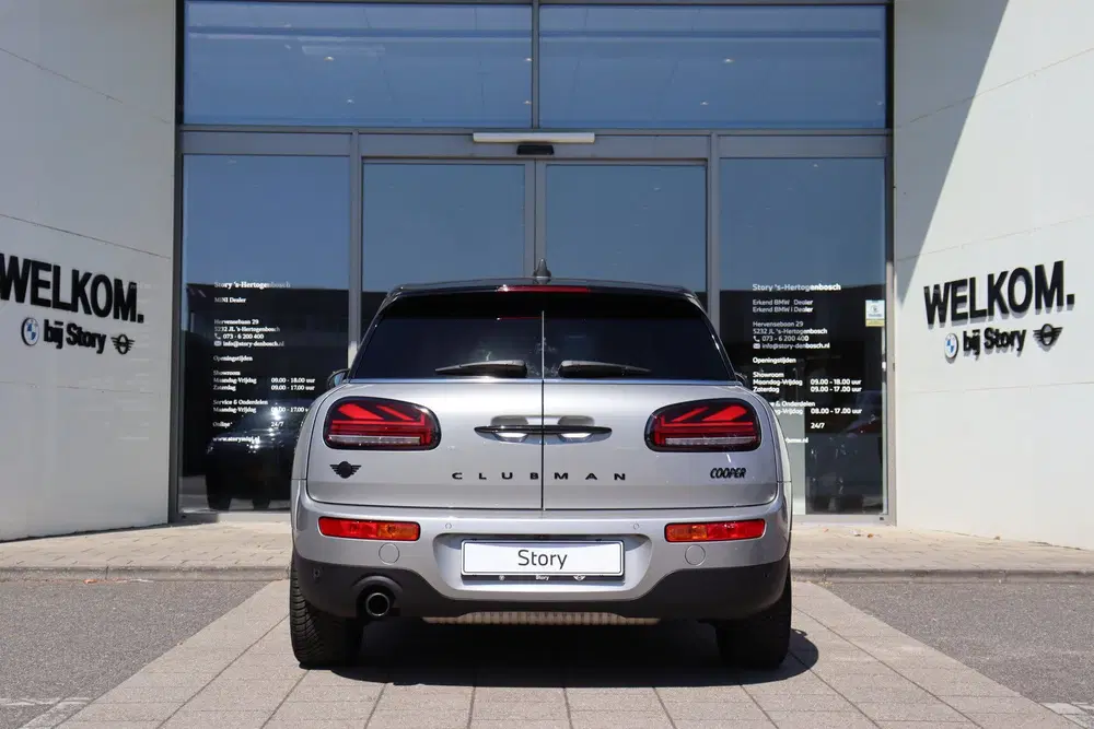Mini Clubman Cooper Classic Automaat uit 2024, foto 10