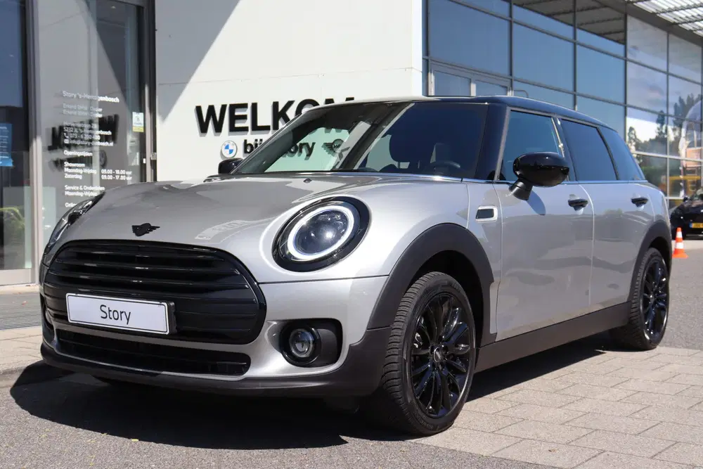 Mini Clubman Cooper Classic Automaat uit 2024, foto 5