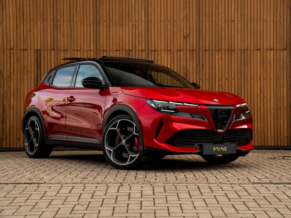 Alfa Romeo Junior Elettrica Veloce 54 kWh uit 2025, foto 14