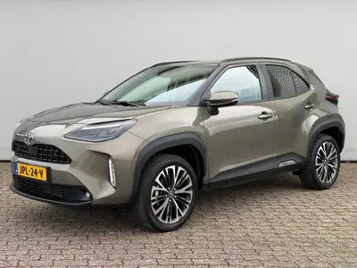 Toyota Yaris Cross TOYOTA YARIS CROSS 1.5 Hybrid Executive uit 2025