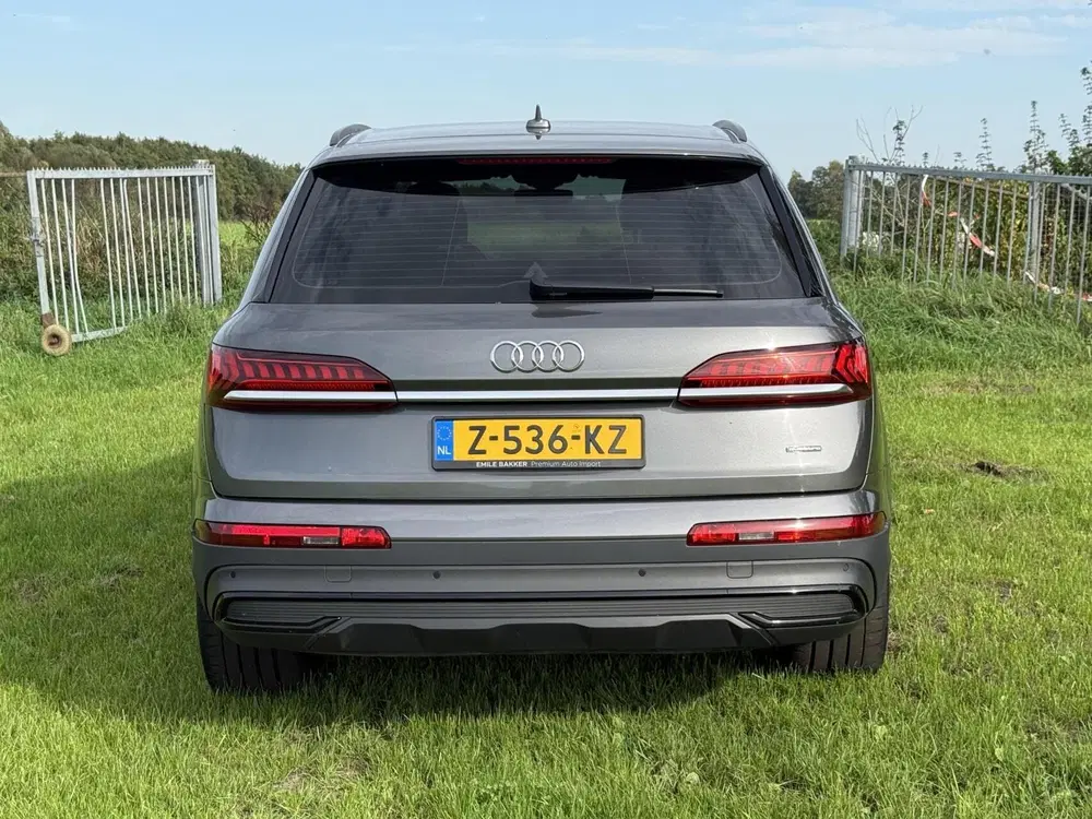 Audi Q7 55 TFSI e quattro Pro Line S uit 2021, foto 11