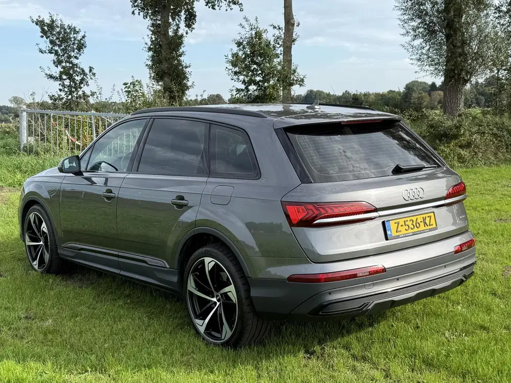 Audi Q7 55 TFSI e quattro Pro Line S uit 2021, foto 13