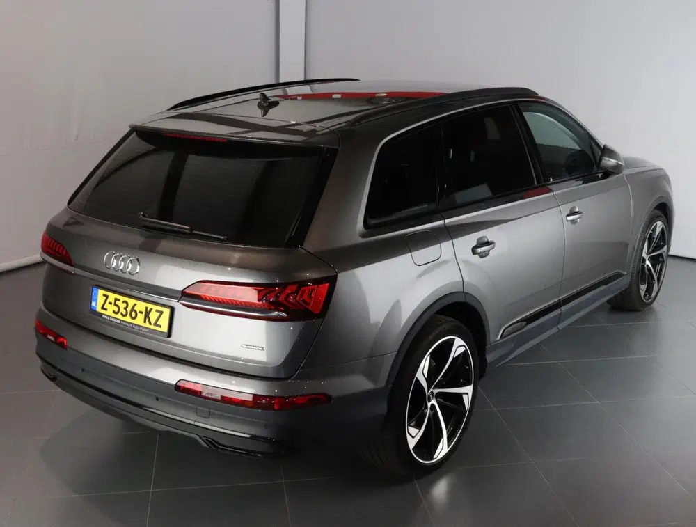 Audi Q7 55 TFSI e quattro Pro Line S uit 2021, foto 4