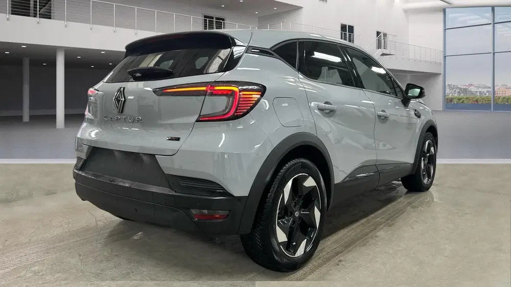 Renault Captur 1.8 E-Tech full hybrid 160 techno uit 2026, foto 3