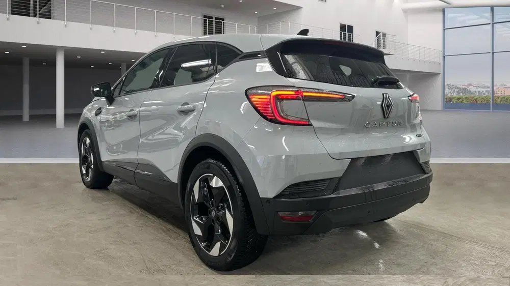Renault Captur 1.8 E-Tech full hybrid 160 techno uit 2026, foto 4