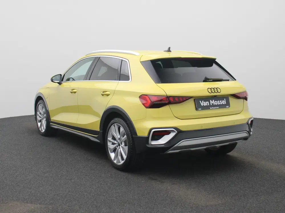 Audi A3 40 TFSI e Advanced 204 PK uit 2026, foto 3