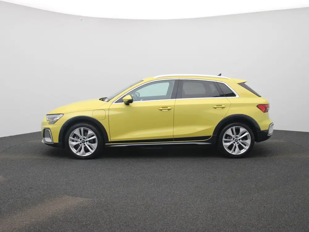 Audi A3 40 TFSI e Advanced 204 PK uit 2026, foto 4