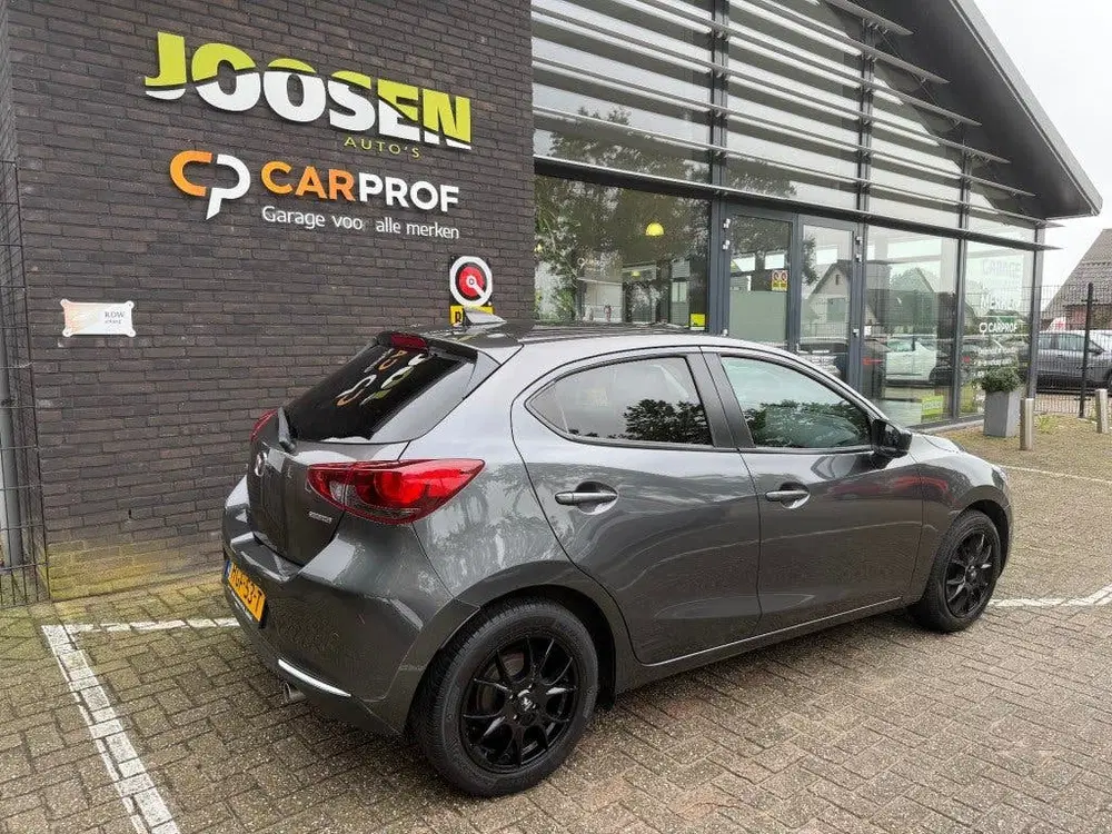 Mazda 2 1.5 SKYACT-G LUXURY uit 2020, foto 3