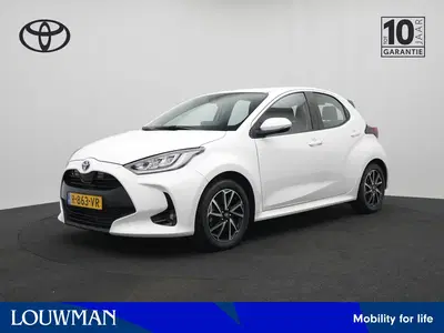 Toyota Yaris 1.5 Hybrid Dynamic uit 2022