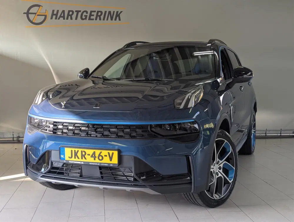 Lynk & Co 01 1.5TD 261pk PHEV 1.5 Aut *Zwarte hemel uit 2024, foto 3