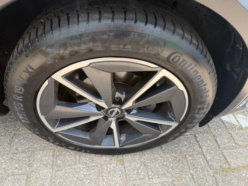 Nissan Qashqai 1.3 MHEV X TEKNA uit 2023, foto 3