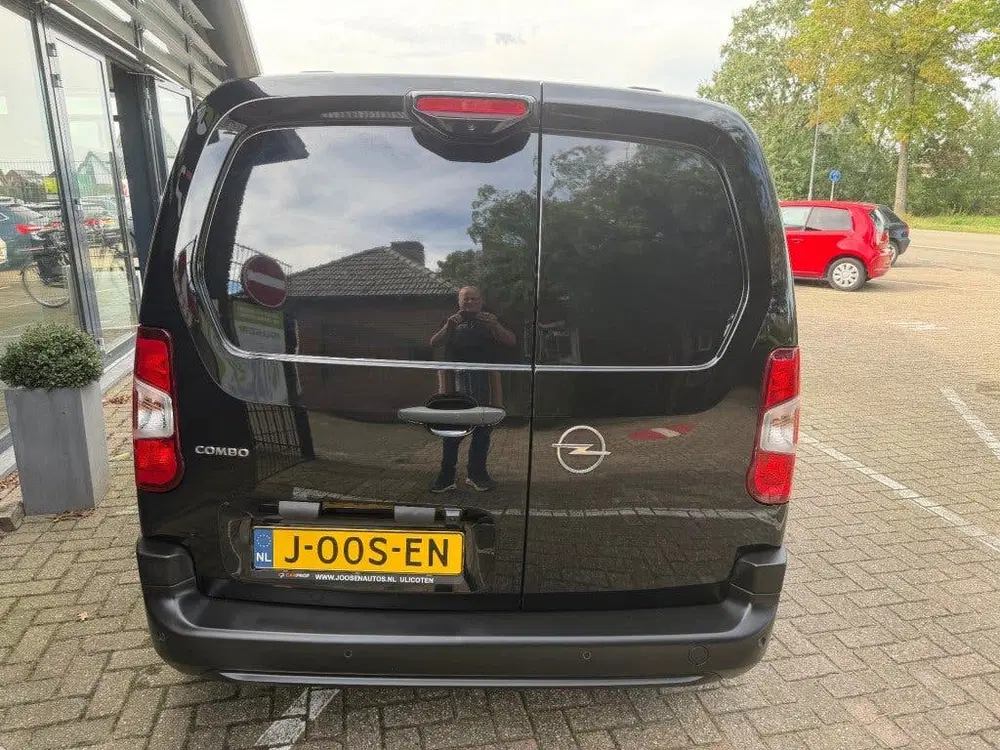 Opel Combo 1.5 BLUEHDI 100 S&S uit 2024, foto 11