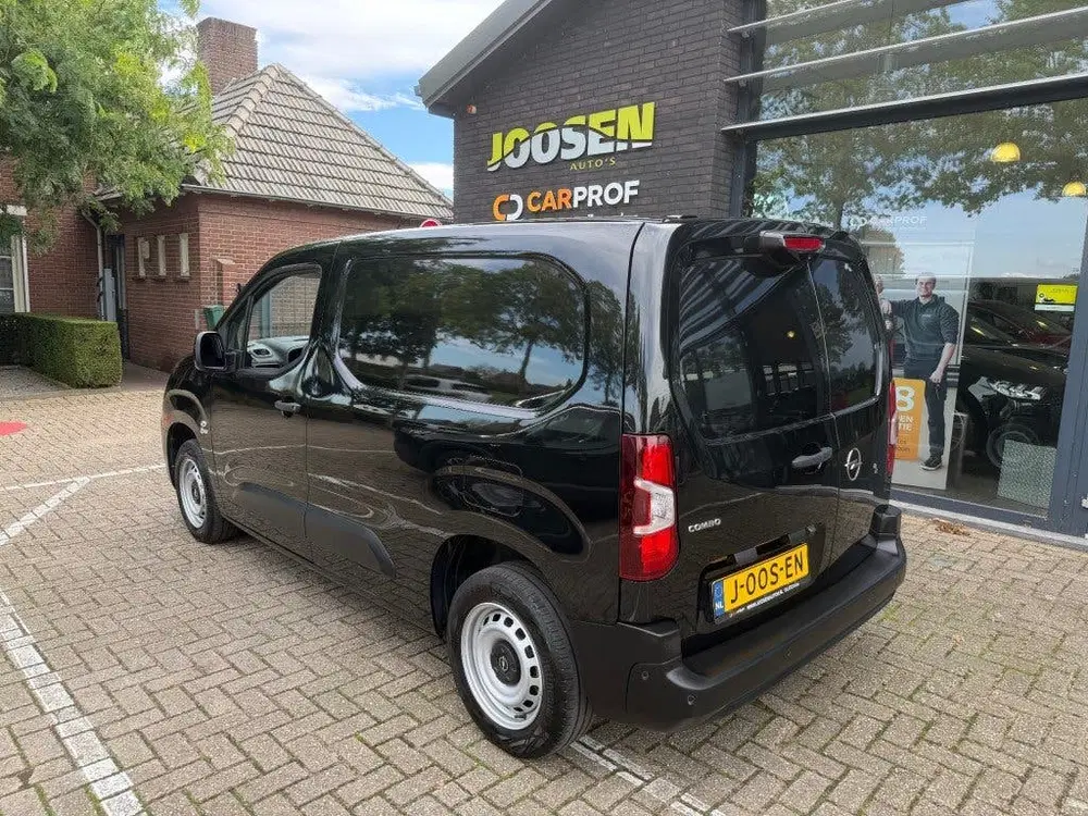 Opel Combo 1.5 BLUEHDI 100 S&S uit 2024, foto 5