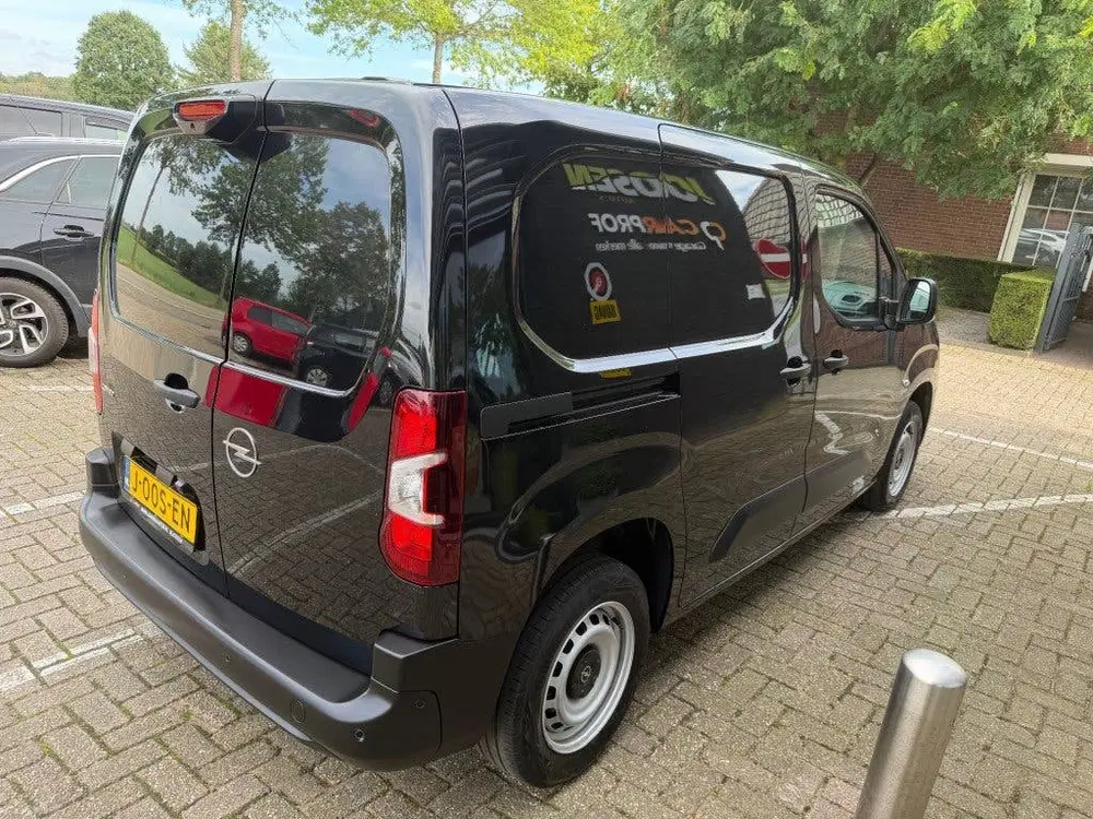 Opel Combo 1.5 BLUEHDI 100 S&S uit 2024, foto 9