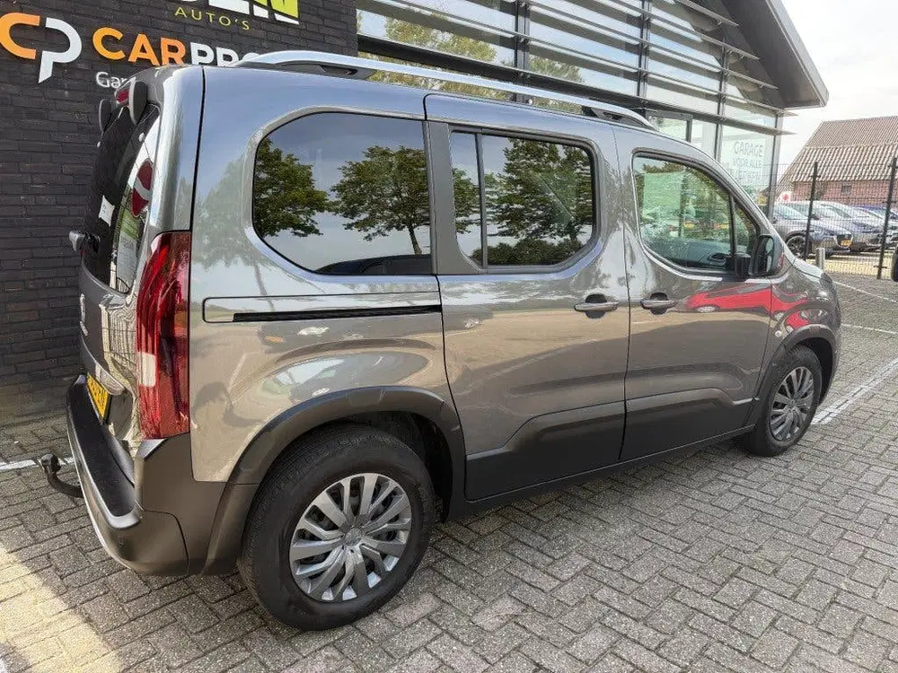 Peugeot Rifter 1.2 PURETECH ALLURE uit 2019, foto 4