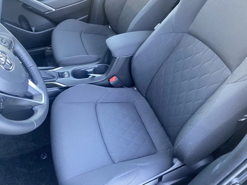 Toyota Corolla Cross Hybrid 200 Style Adaptieve Cruise uit 2025, foto 14