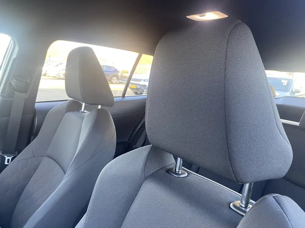 Toyota Corolla Cross Hybrid 200 Style Adaptieve Cruise uit 2025, foto 15