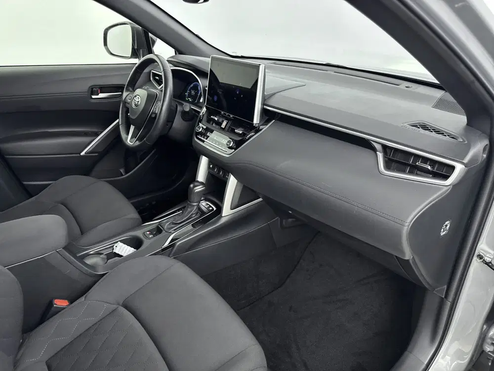 Toyota Corolla Cross Hybrid 140 Dynamic Limited uit 2024, foto 6