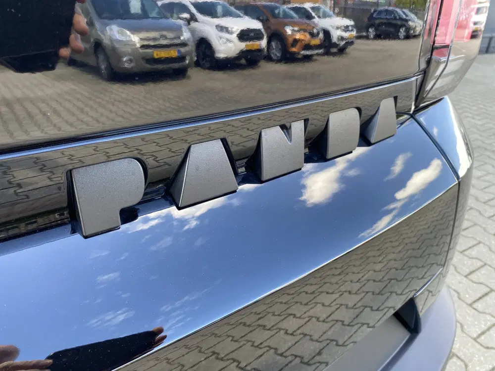 Fiat Grande Panda 1.2 Hybrid ICON App Connect uit 2025, foto 12