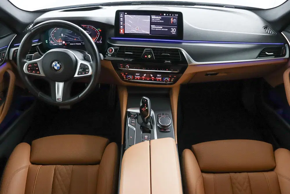BMW 5-serie 540i xDrive Business Edition Plus uit 2023, foto 4