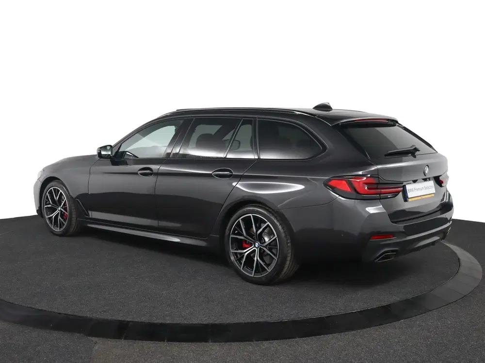 BMW 5-serie 540i xDrive Business Edition Plus uit 2023, foto 8