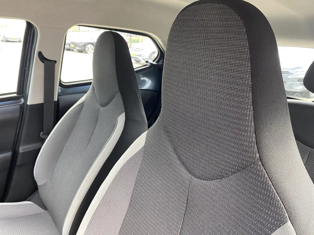Toyota Aygo 1.0 VVT-i x-play App Connect uit 2021, foto 10