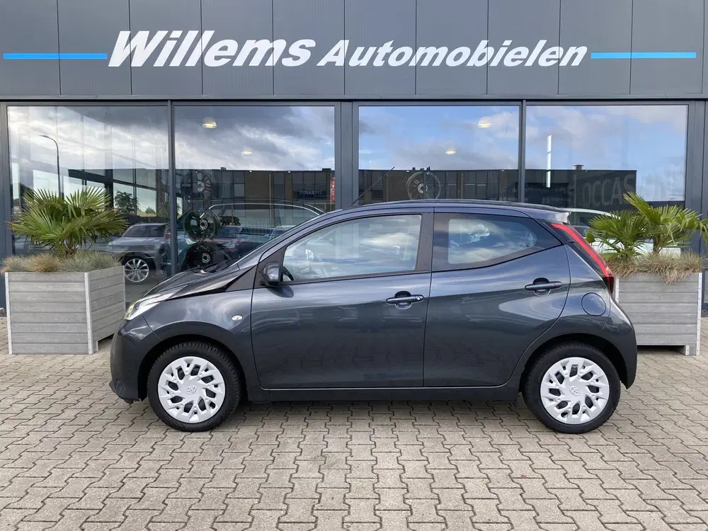 Toyota Aygo 1.0 VVT-i x-play App Connect uit 2021, foto 6
