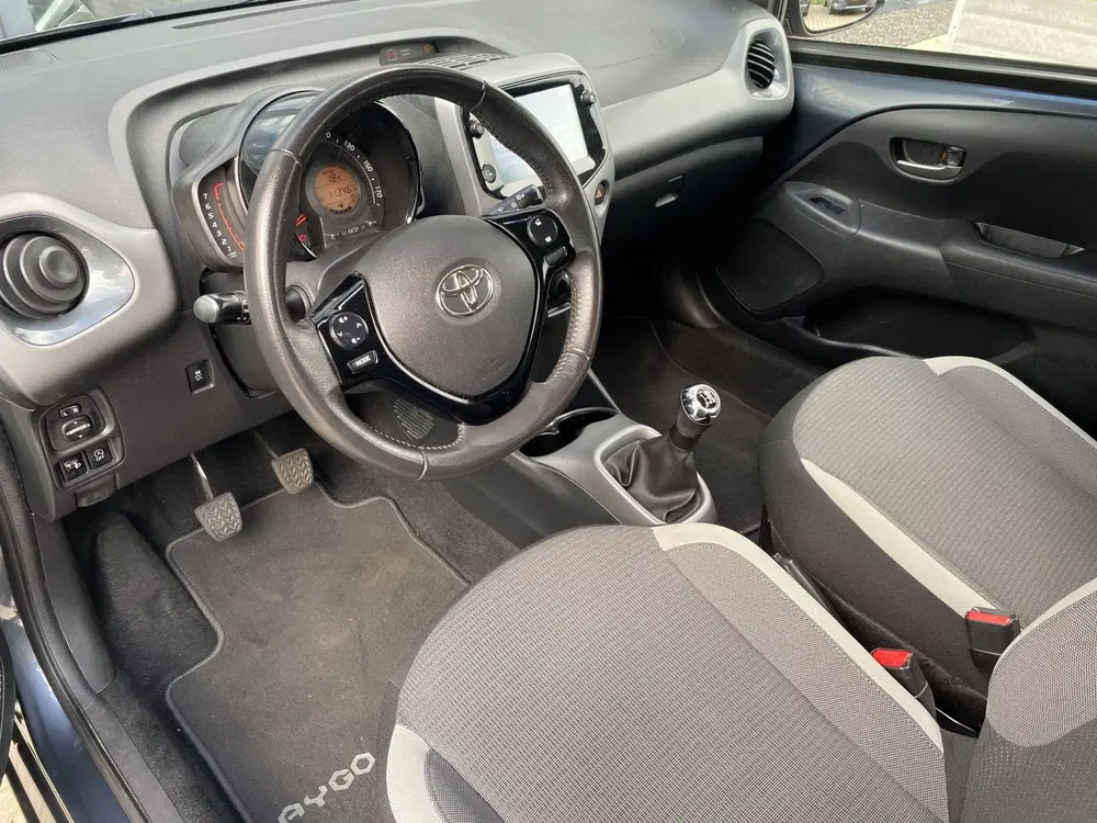 Toyota Aygo 1.0 VVT-i x-play App Connect uit 2021, foto 8