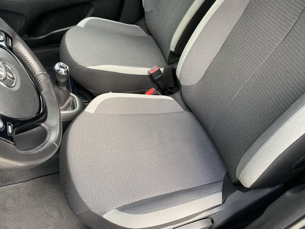 Toyota Aygo 1.0 VVT-i x-play App Connect uit 2021, foto 9