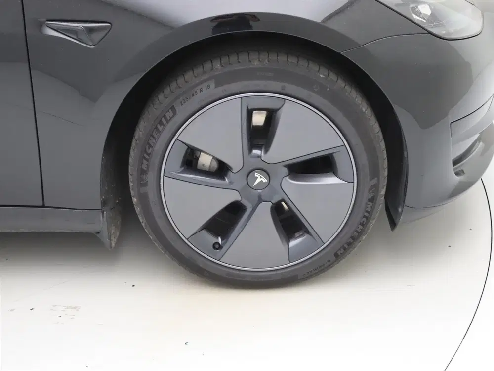 Tesla Model 3 Standard RWD Plus 94.2% SoH UPGRADE [ AMD uit 2023, foto 12