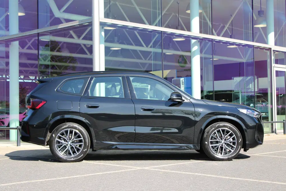 BMW X1 xDrive25e M Sport Automaat uit 2025, foto 12