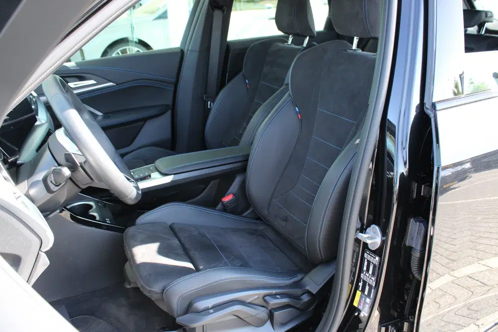 BMW X1 xDrive25e M Sport Automaat uit 2025, foto 14