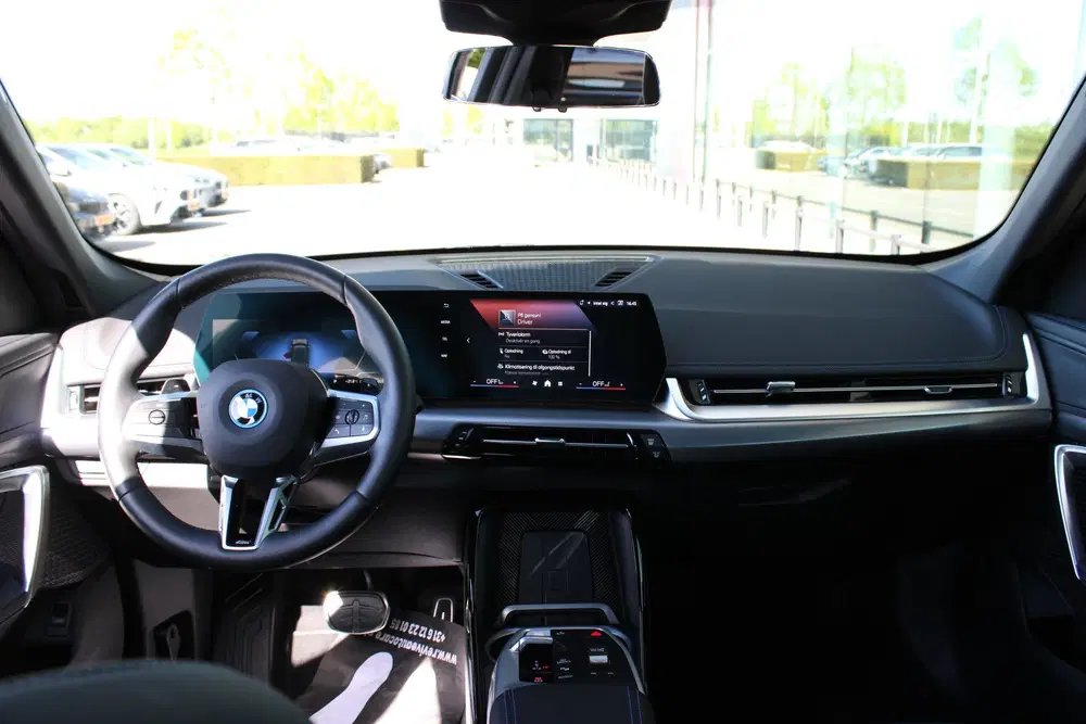 BMW X1 xDrive25e M Sport Automaat uit 2025, foto 2