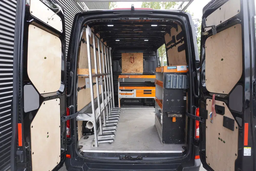 Volkswagen Crafter 140pk L3H3 uit 2022, foto 3