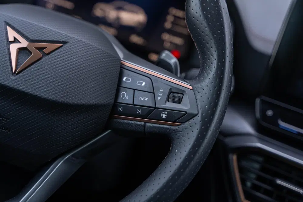 Cupra Formentor 1.4 TSI e-Hybrid Business uit 2022, foto 13