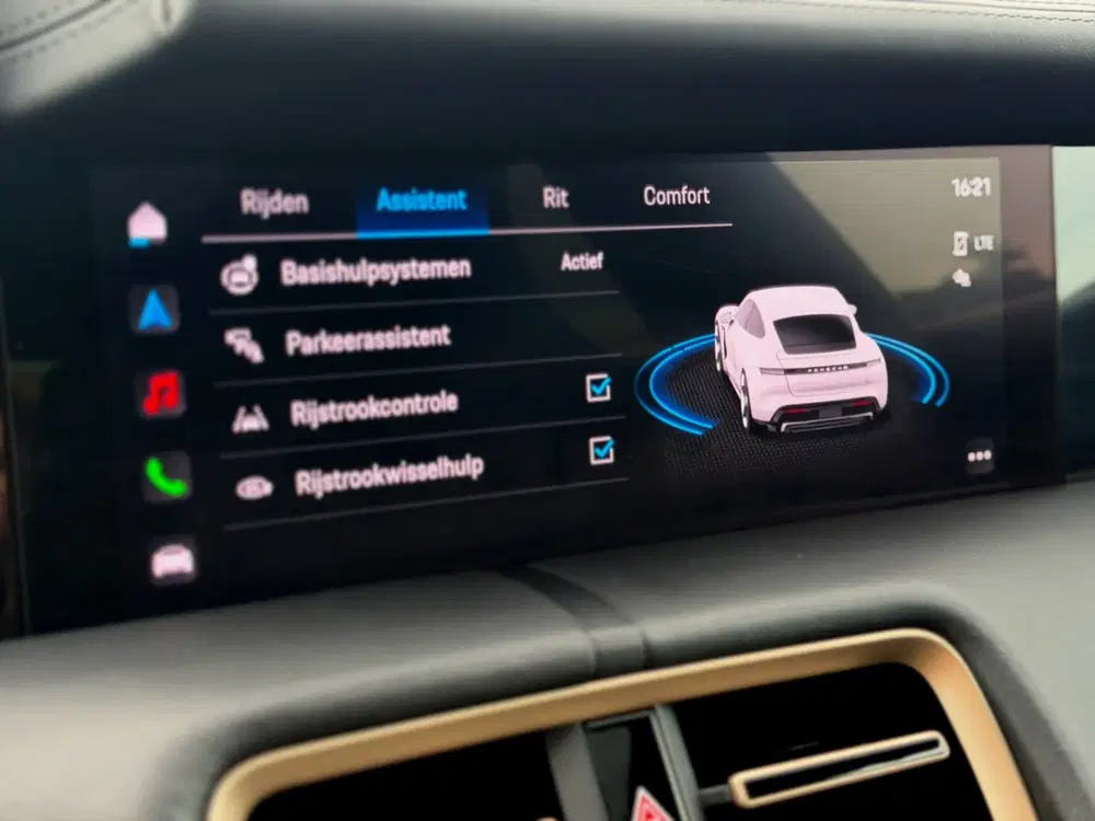 Porsche Taycan Performance 84 kWh 93% SoH (NL-auto uit 2023, foto 15