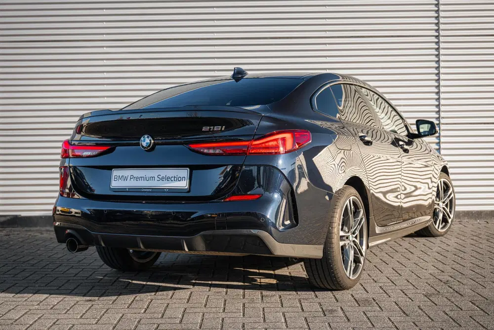 BMW 2-serie Coupé 218i M Sport Automaat uit 2022, foto 2