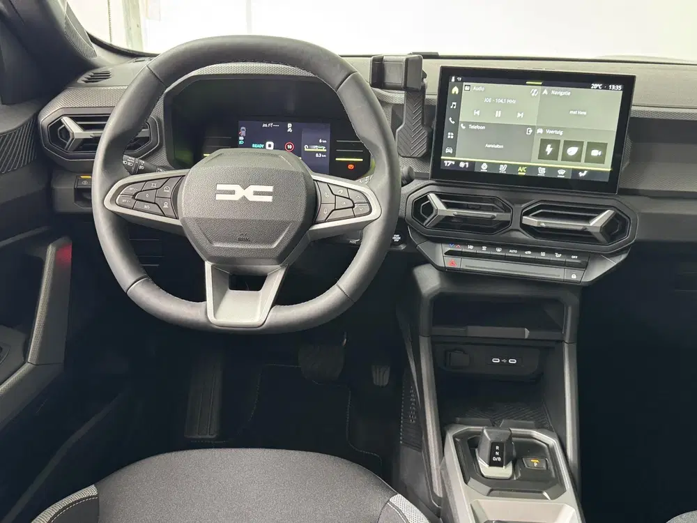 Dacia Duster 1.8 hybrid 155 limited edition uit 2026, foto 10