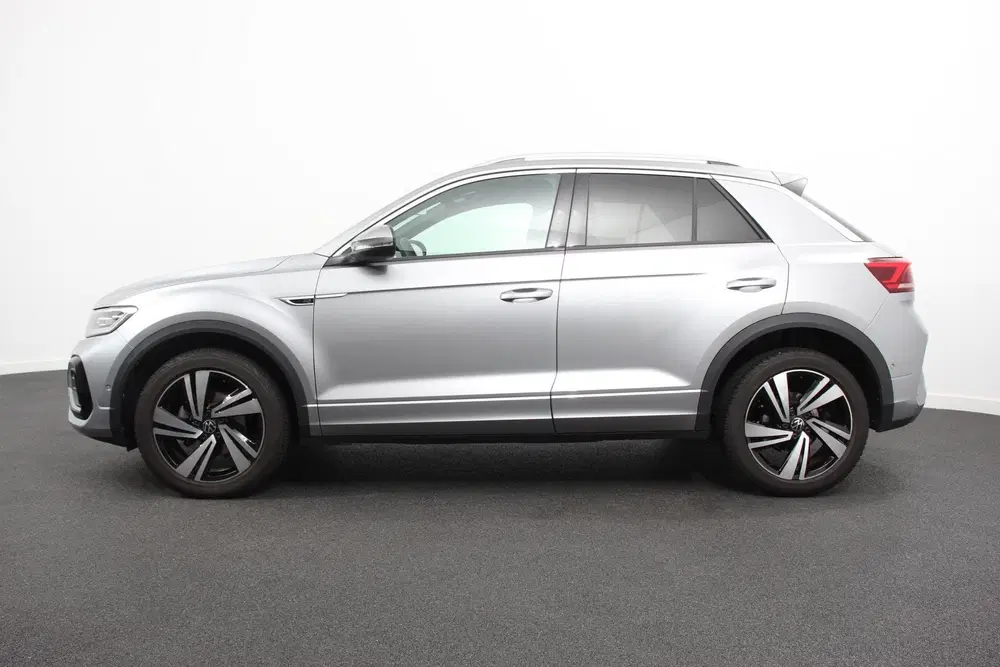 Volkswagen T-Roc 1.5 TSI 150pk DSG R-Line Navigatie Apple C uit 2023, foto 7